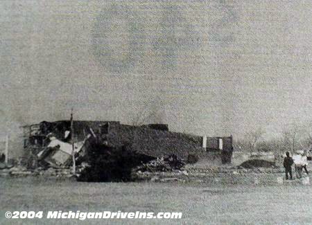 Dearborn Drive-In Theatre - Dearborn Demo 1986 (newer photo)